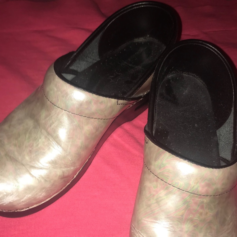 Danskos - Picture 2 of 5